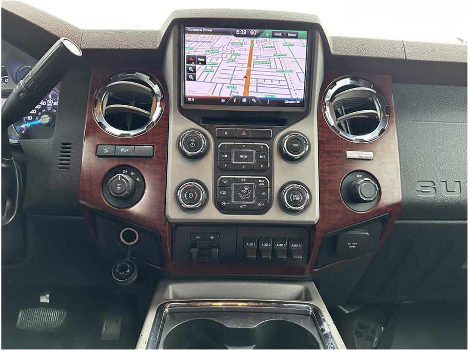 2013 Ford F250 Super Duty Crew Cab KING RANCH 4X4 NAV BACK UP CAM CLEAN