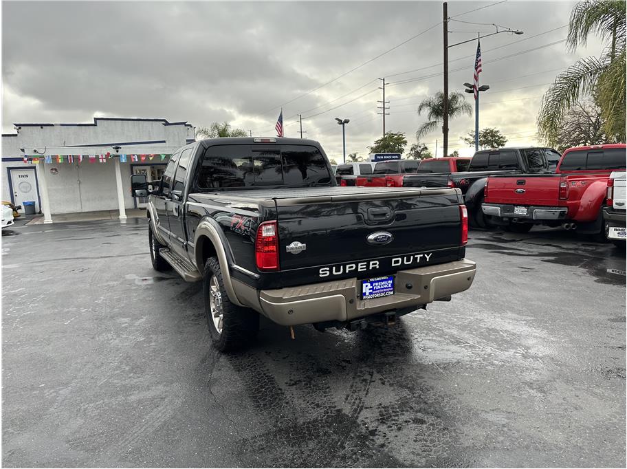 2013 Ford F250 Super Duty Crew Cab KING RANCH 4X4 NAV BACK UP CAM CLEAN