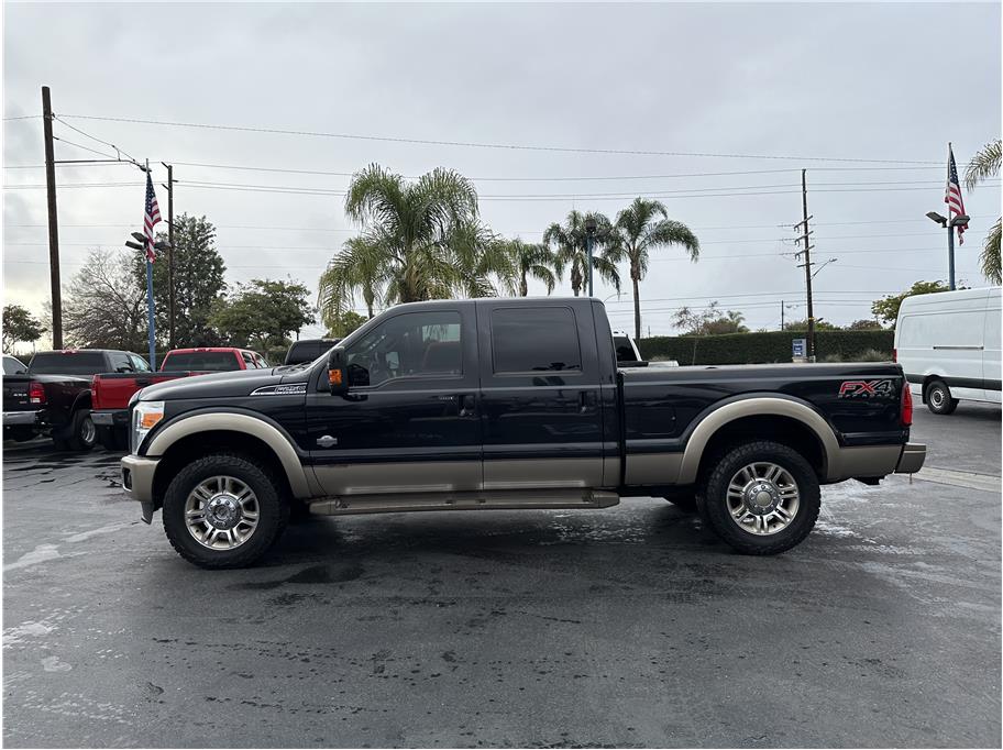 2013 Ford F250 Super Duty Crew Cab KING RANCH 4X4 NAV BACK UP CAM CLEAN