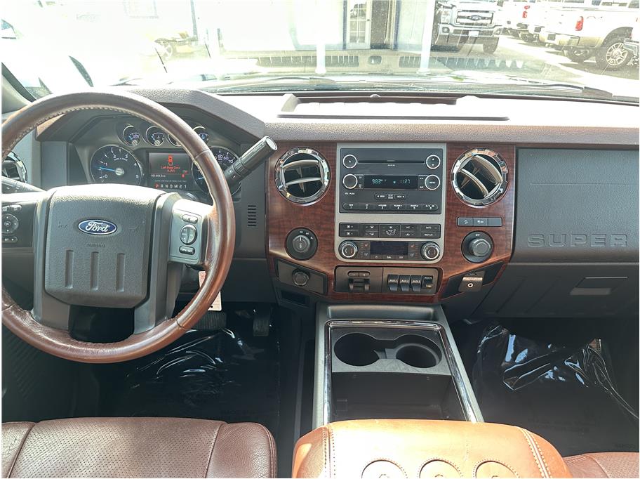 2012 Ford F250 Super Duty Crew Cab KING RANCH 4X4 BACK UP CAM CAMPER SHELL CLEAN