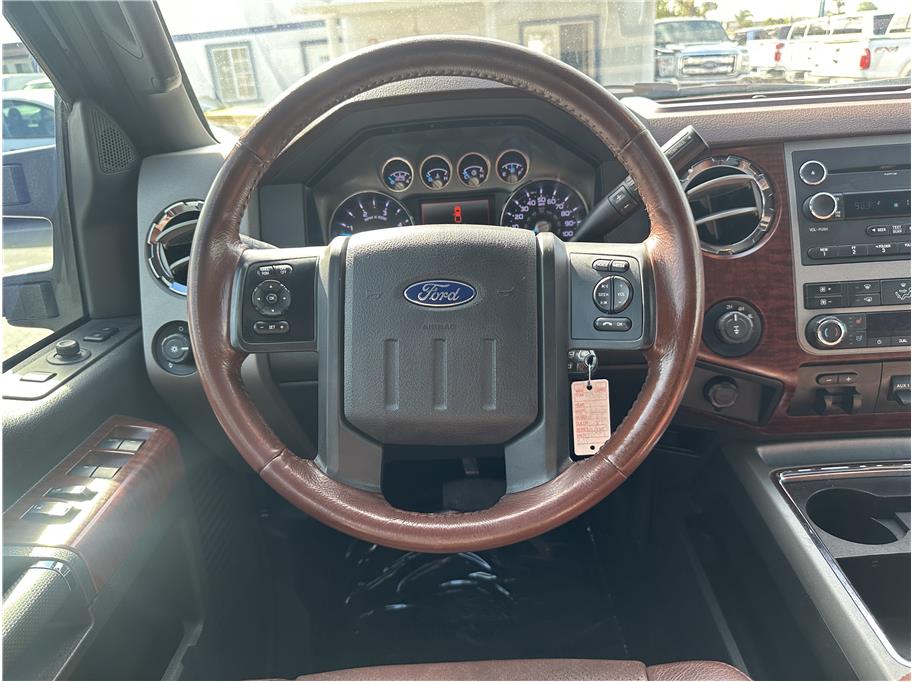 2012 Ford F250 Super Duty Crew Cab KING RANCH 4X4 BACK UP CAM CAMPER SHELL CLEAN