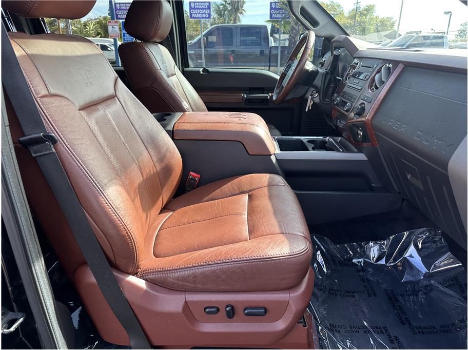 2012 Ford F250 Super Duty Crew Cab KING RANCH 4X4 BACK UP CAM CAMPER SHELL CLEAN