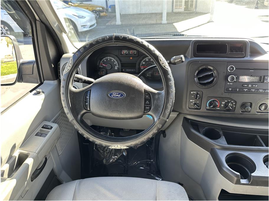 2012 Ford E350 Super Duty Passenger XLT EXTENDED VAN 15 PASSENGER VAN CLEAN