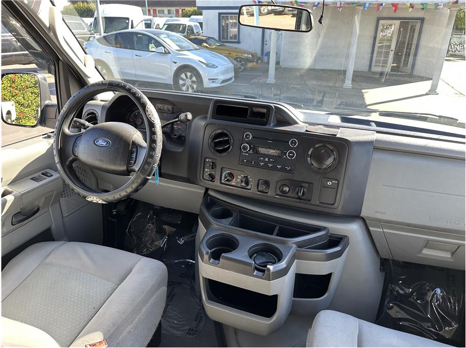 2012 Ford E350 Super Duty Passenger XLT EXTENDED VAN 15 PASSENGER VAN CLEAN