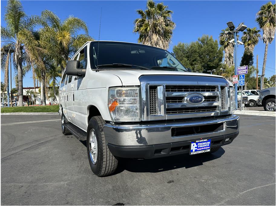 2012 Ford E350 Super Duty Passenger XLT EXTENDED VAN 15 PASSENGER VAN CLEAN