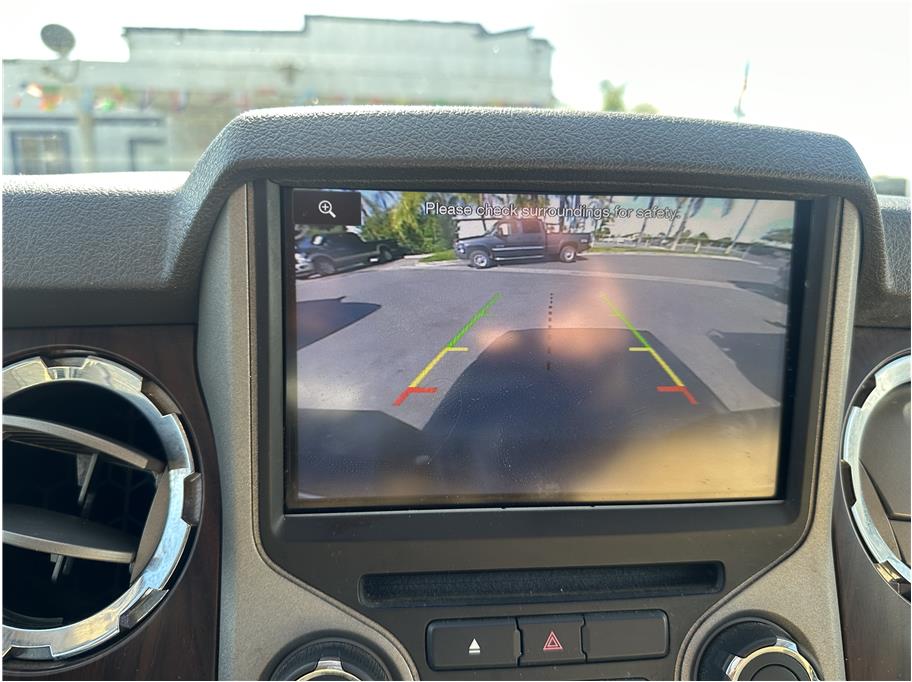 2013 Ford F250 Super Duty Crew Cab LARIAT FX4 4X4 DIESEL NAV BACK UP CAM 1OWNER