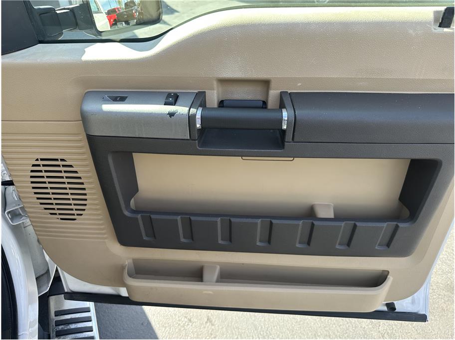 2013 Ford F250 Super Duty Crew Cab LARIAT FX4 4X4 DIESEL NAV BACK UP CAM 1OWNER