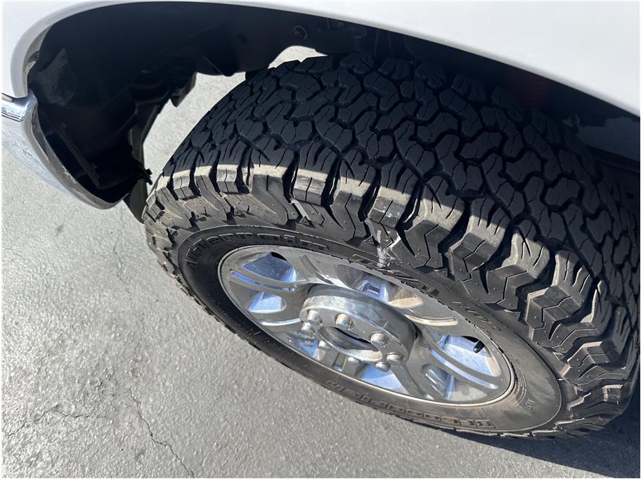 2013 Ford F250 Super Duty Crew Cab LARIAT FX4 4X4 DIESEL NAV BACK UP CAM 1OWNER