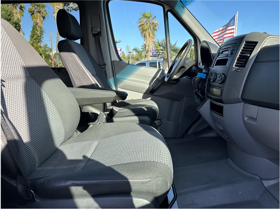2012 Mercedes-benz Sprinter 2500 Passenger 2500 STANDARD ROOF 144  3.0L 12 PASSENGER VAN