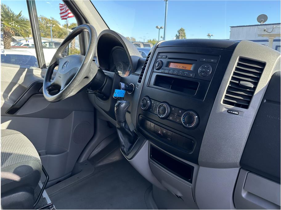 2012 Mercedes-benz Sprinter 2500 Passenger 2500 STANDARD ROOF 144  3.0L 12 PASSENGER VAN
