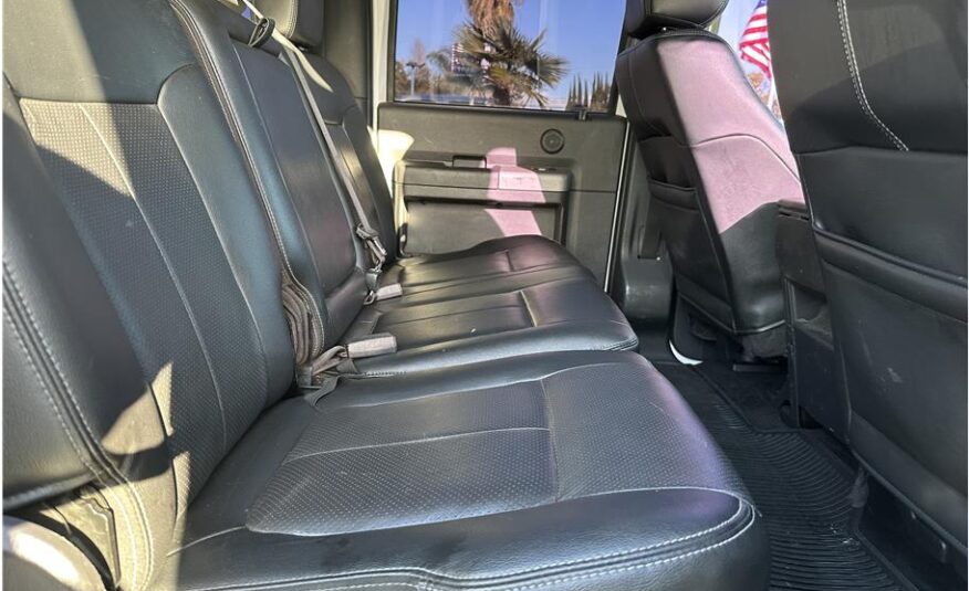 2015 Ford F250 Super Duty Crew Cab LARIAT 4X4 DIESEL BACK UP CAM CLEAN
