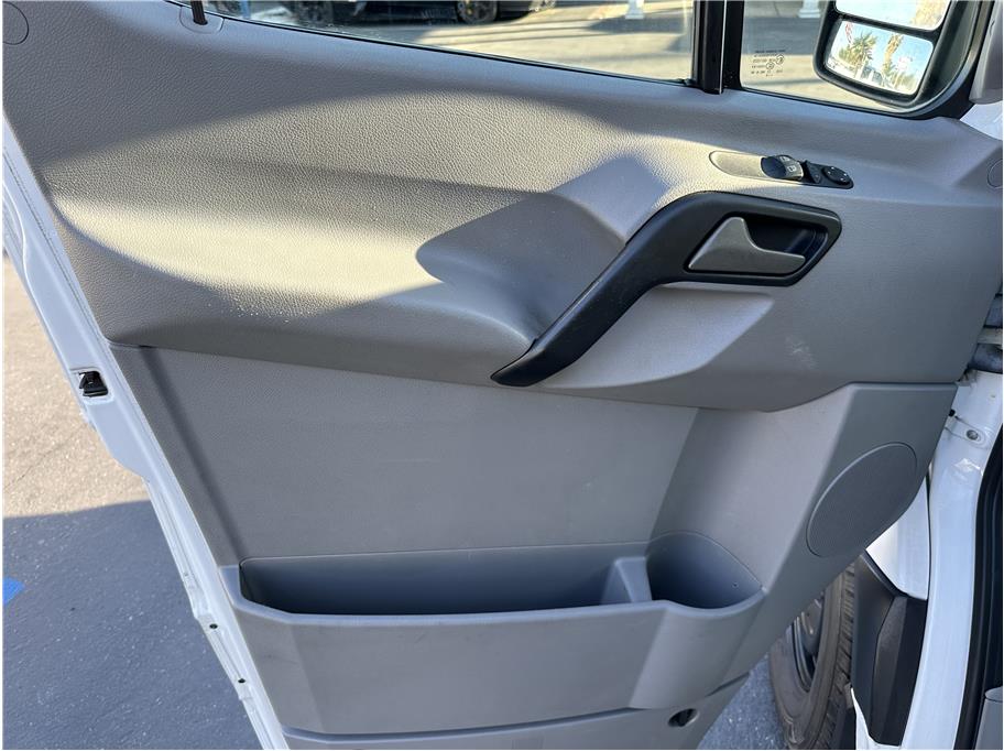 2015 Mercedes-benz Sprinter 2500 Passenger STANDAR ROOF W/144 DIESEL 12 PASSENGER