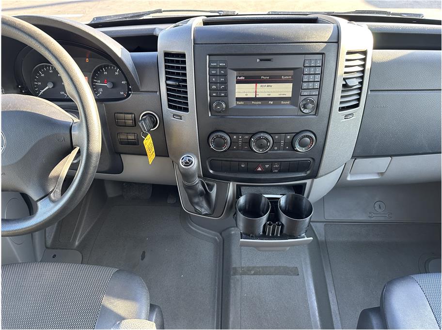 2015 Mercedes-benz Sprinter 2500 Passenger STANDAR ROOF W/144 DIESEL 12 PASSENGER