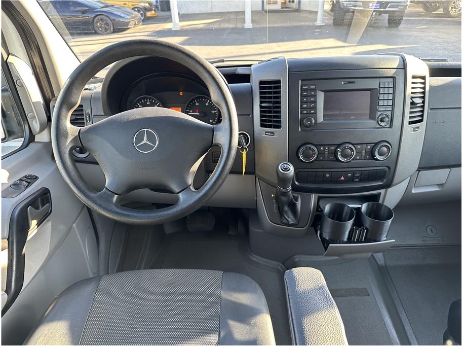 2015 Mercedes-benz Sprinter 2500 Passenger STANDAR ROOF W/144 DIESEL 12 PASSENGER